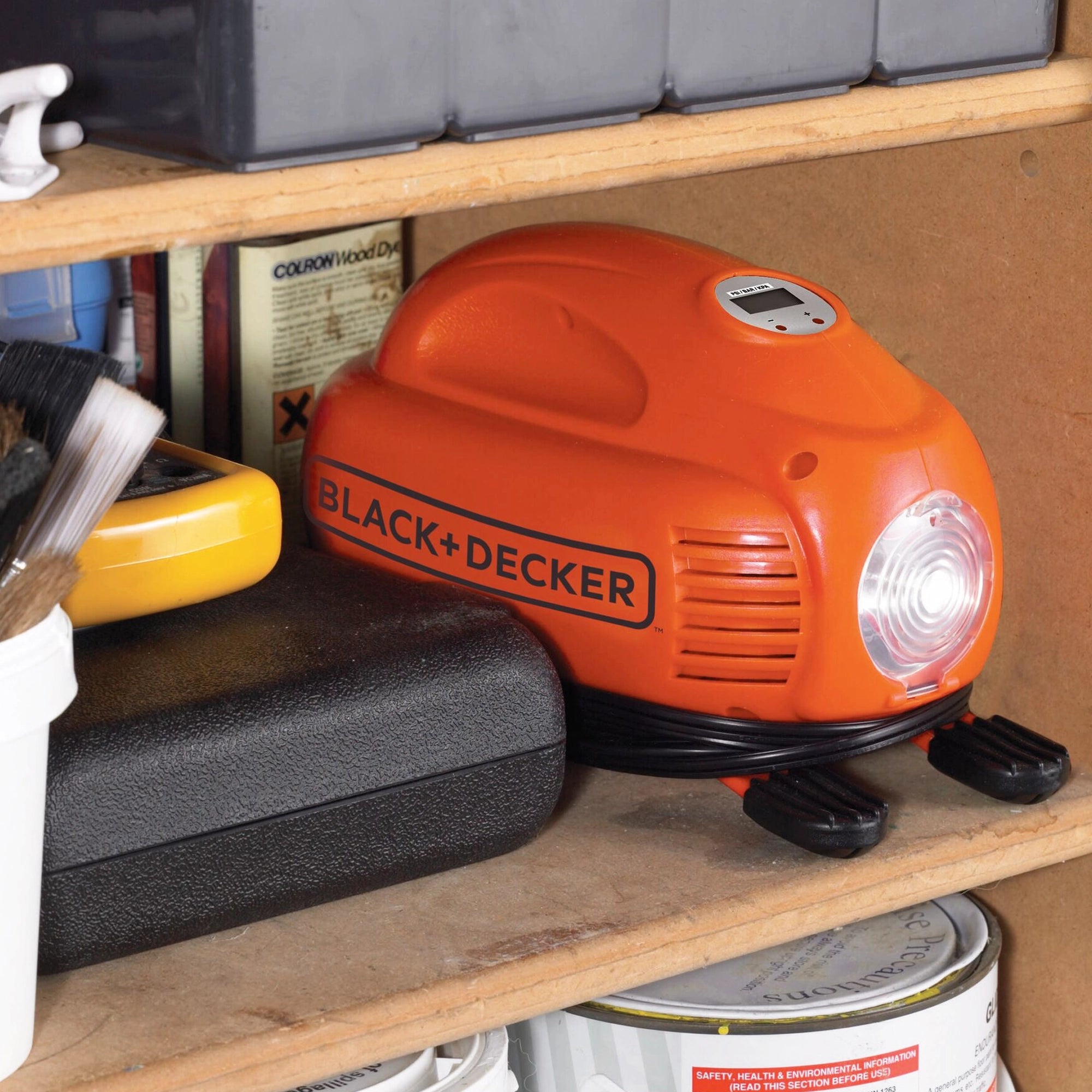 Compressore Portatile Black&Decker ASI200-XJ 12V